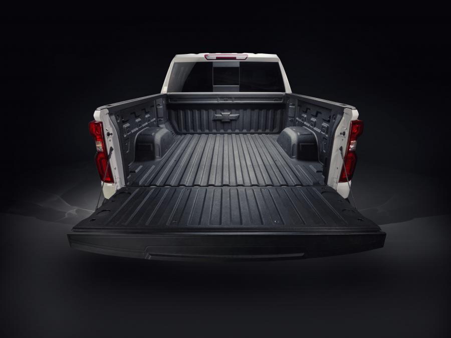 Багажник Chevrolet Silverado 1500 LTZ Z71 Premium Edition 2020 года  (AU) (фото 4 из 13)